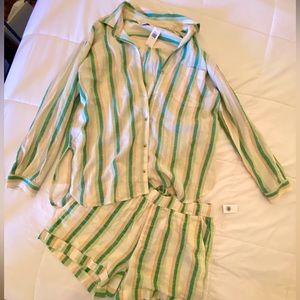 NWT Old Navy Linen Blend Shorts and Button Down Shirt Set Size Medium